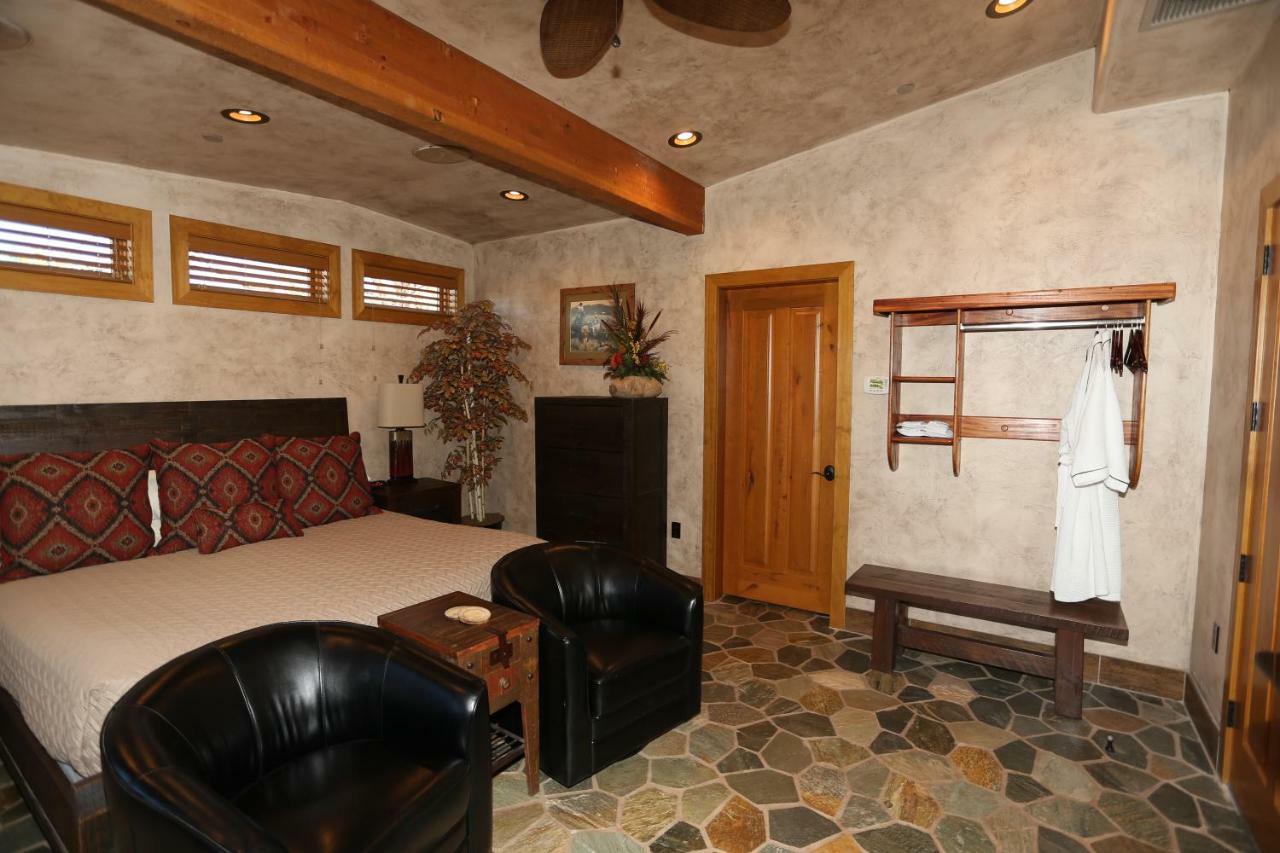 Cougar Ridge Hotel Torrey Ngoại thất bức ảnh