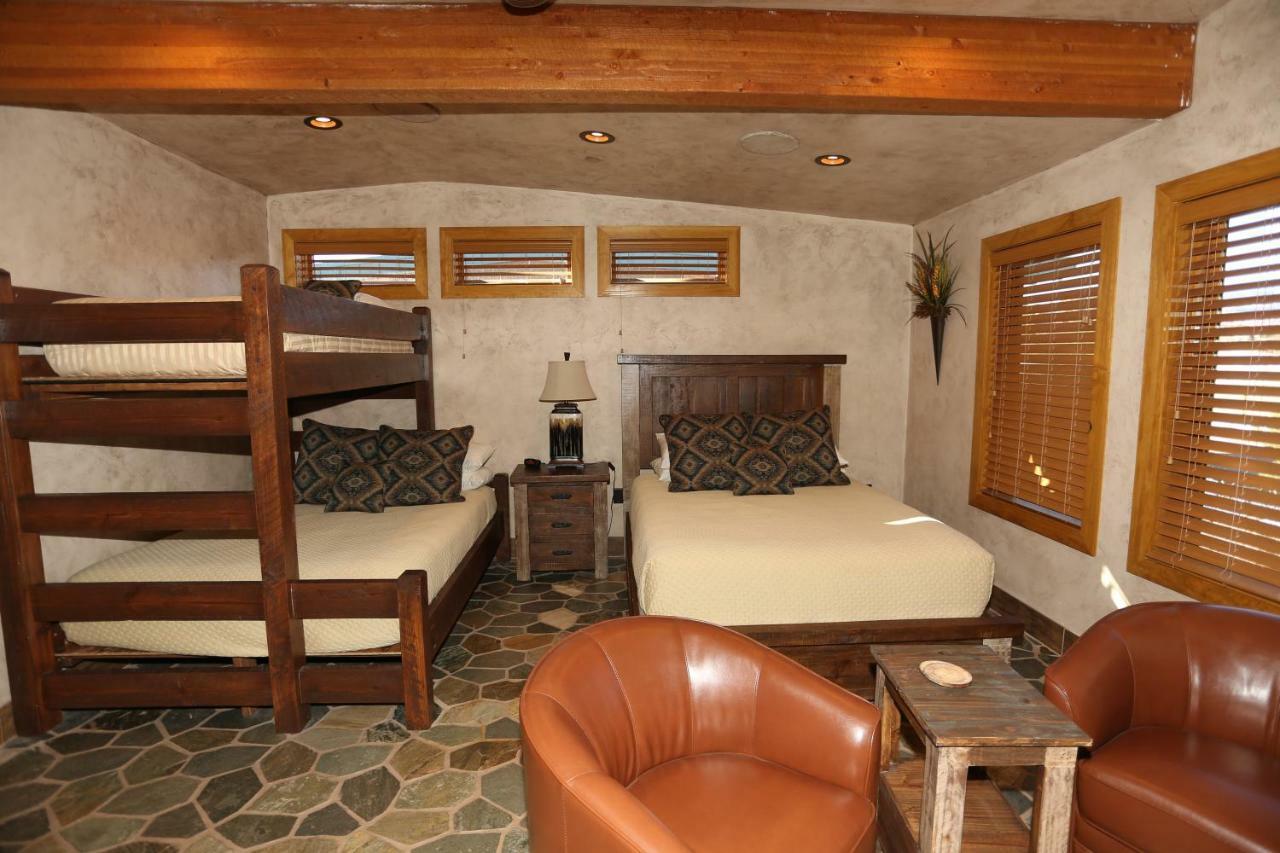 Cougar Ridge Hotel Torrey Ngoại thất bức ảnh